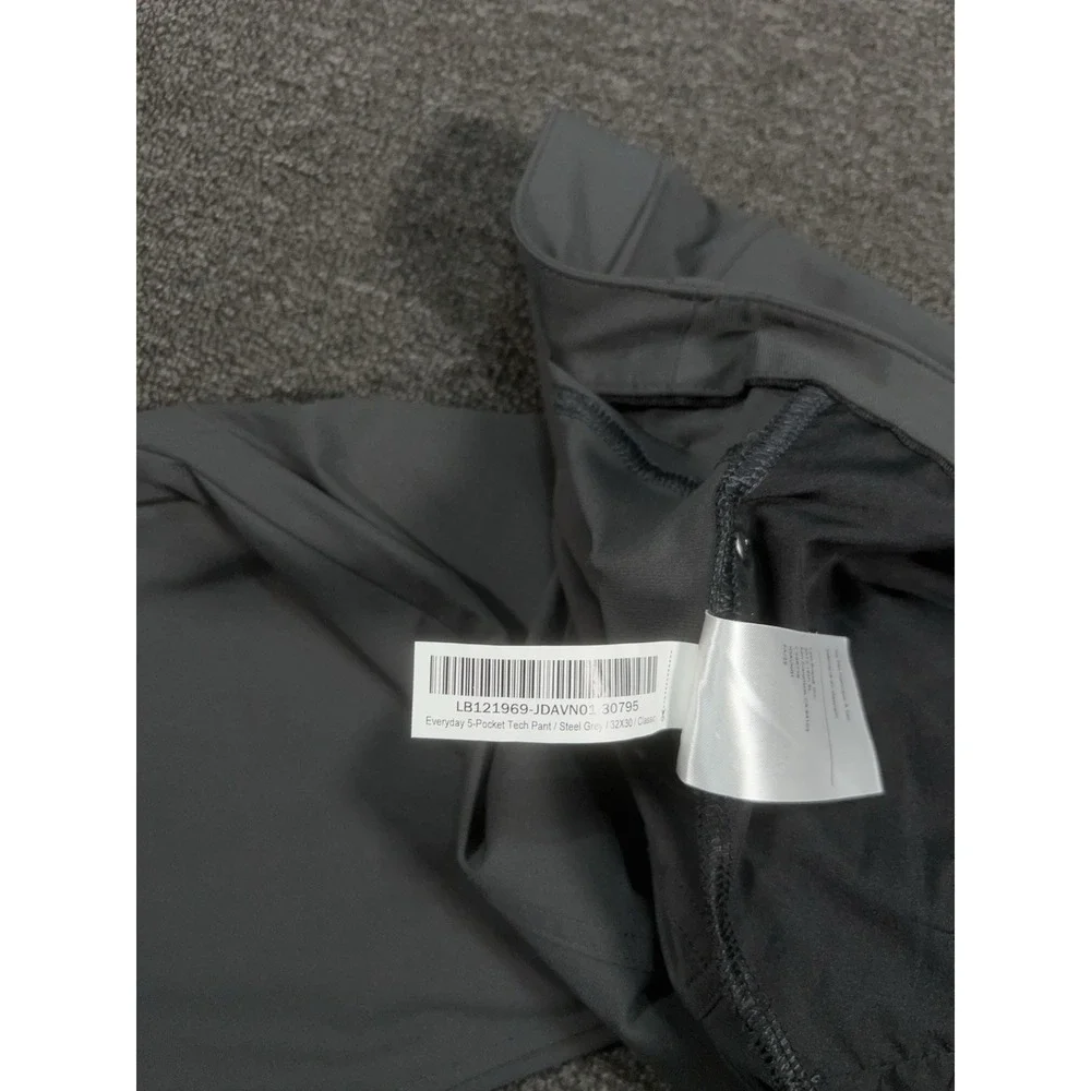 Quince Everyday 5 Pocket Tech Pant Men's 32x30 Gray Classic Performance